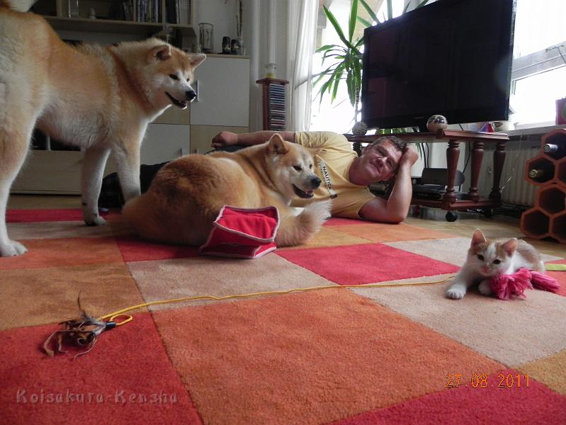 DSCN2151.JPG - Bandai-san mit ihrer Familie